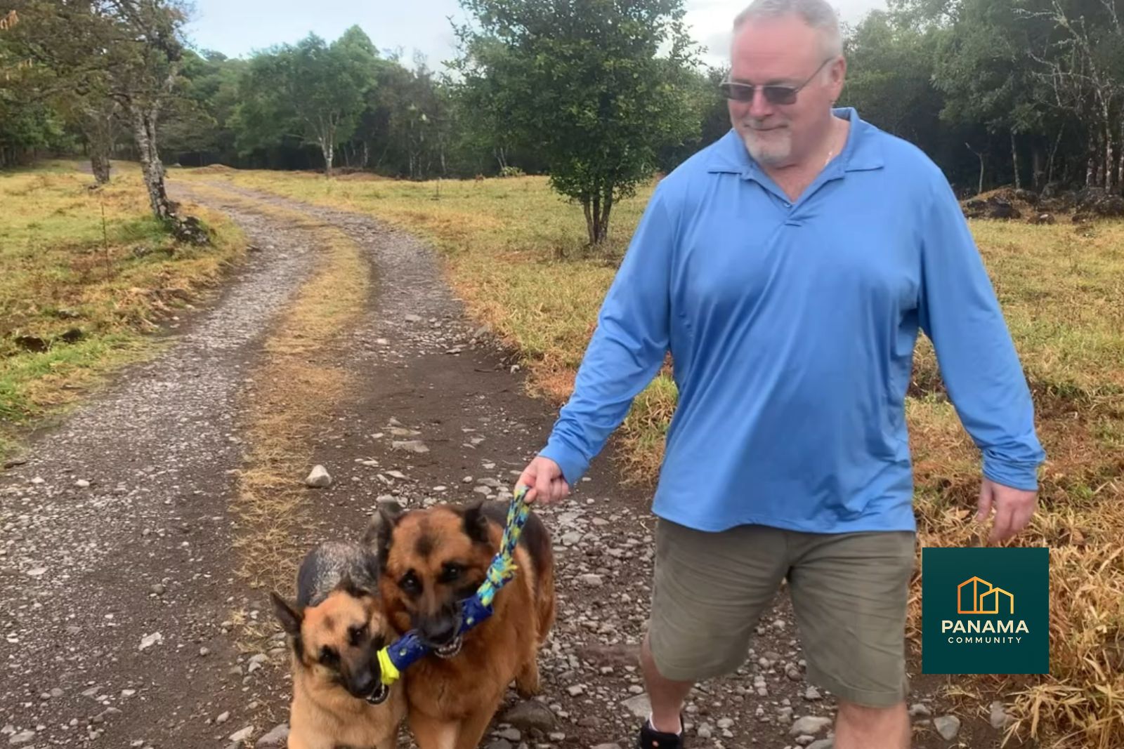 John mit Nero und Paula