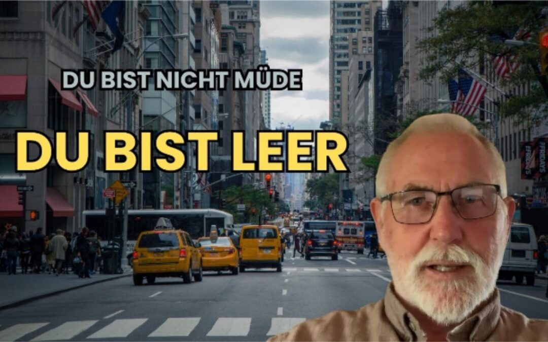 Gestresste Person im Alltag, die Erschöpfung und innere Leere zeigt
